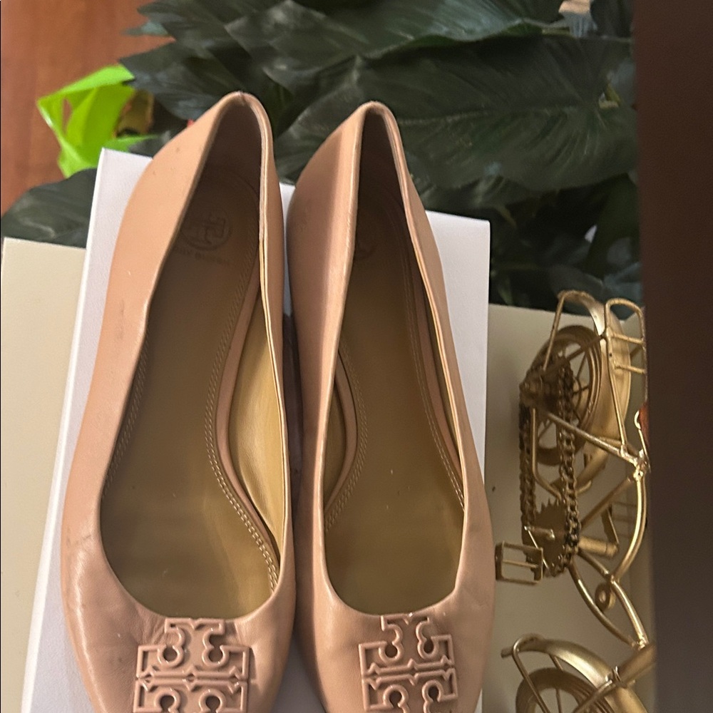 Tory Burch Women's Nude Pink Flats size 11 - Picture 3 of 5